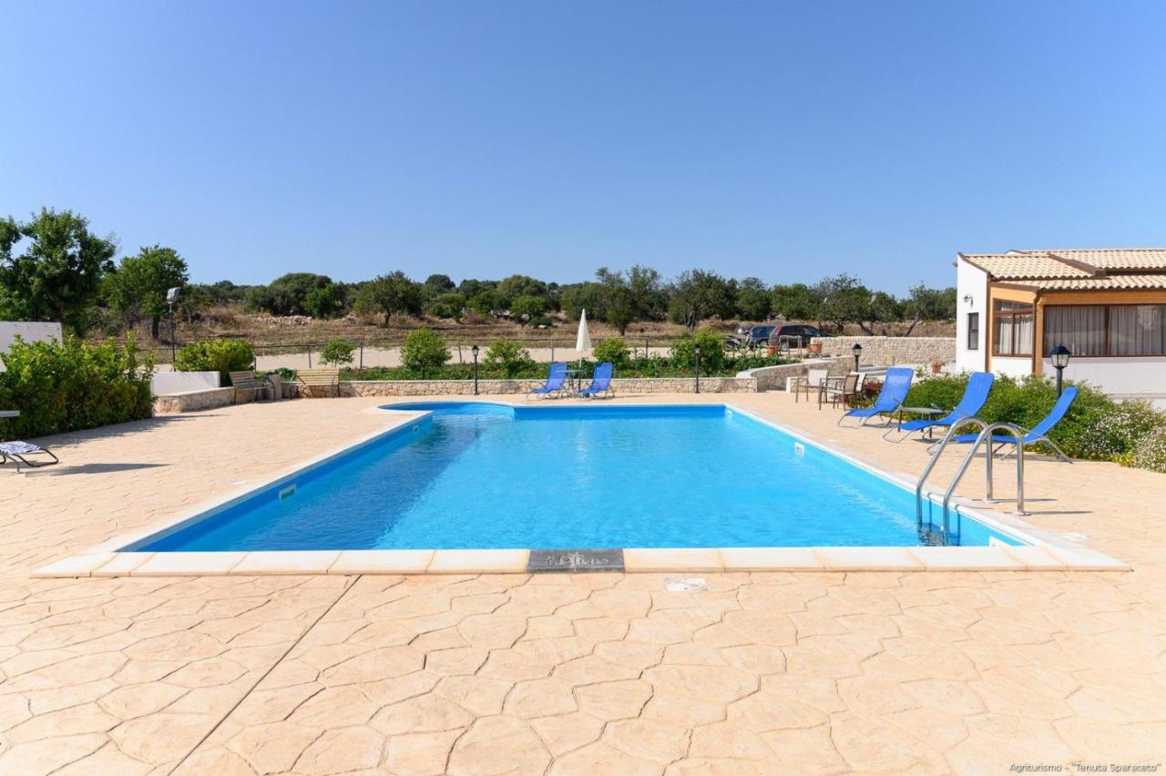 מודיקה Agriturismo Tenuta Sparaceto מראה חיצוני תמונה