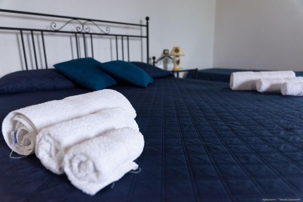 מודיקה Agriturismo Tenuta Sparaceto מראה חיצוני תמונה